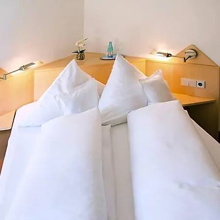 Stausee-hotel 3*