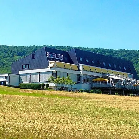 Stausee-hotel מלון 3*