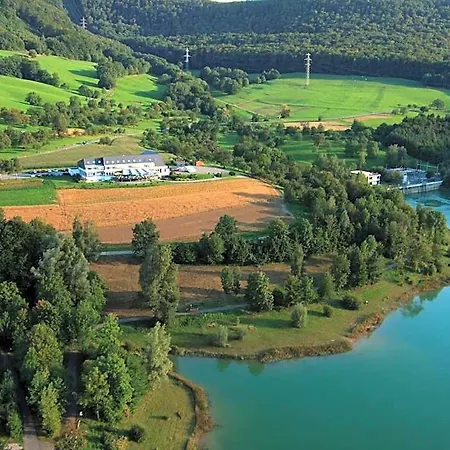 Stausee-hotel מלון 3*