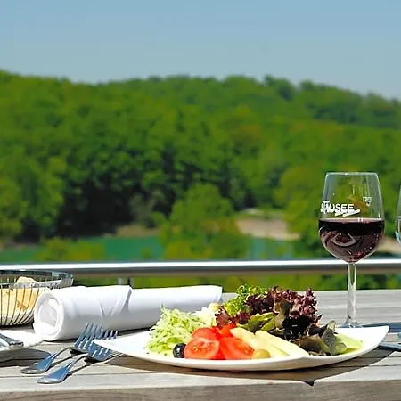 Stausee-hotel 3*