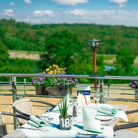 Stausee-hotel ホテル 3*