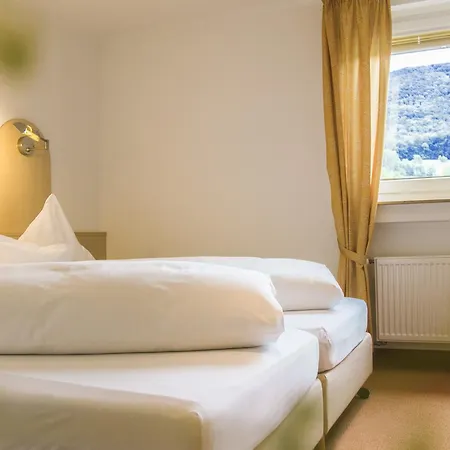 Hotel Stausee-hotel 3*