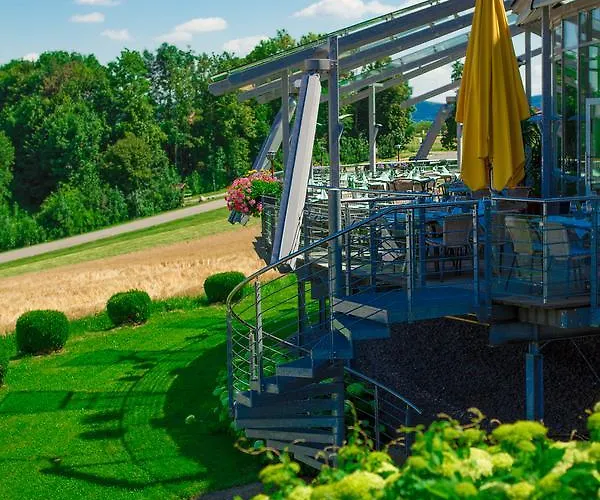 فندق - ستاوسي 3*