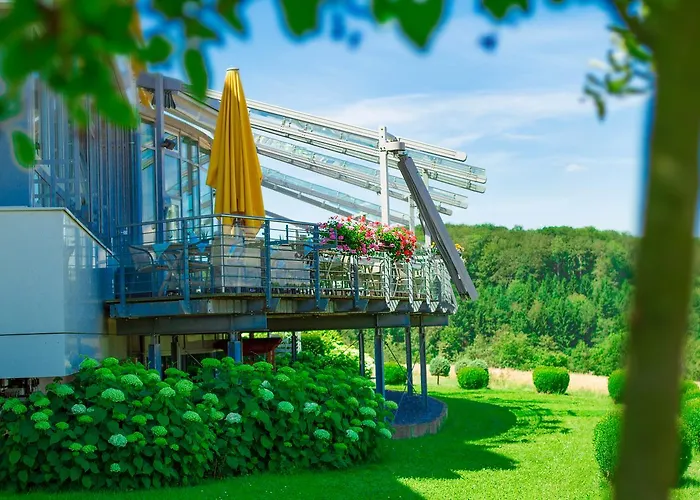 - ستاوسي فندق 3*