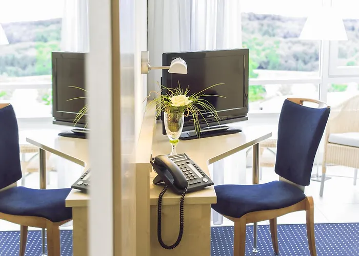 - ستاوسي فندق 3*